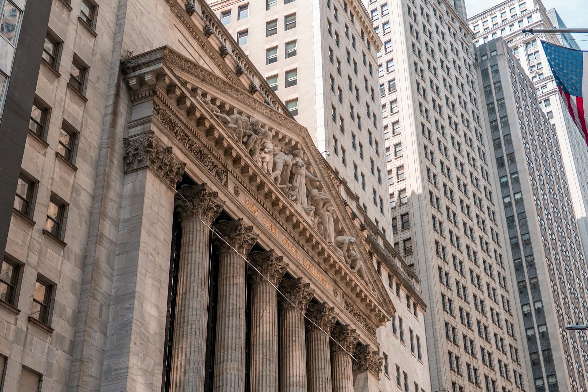 Treasury Best Practices for Reducing Banking Fees and Improving Returns